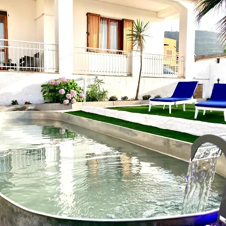 Marina La Ciaccia 100m From Sea Апартаменты